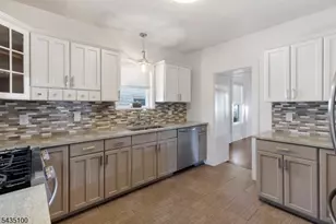 15A Main St, Clinton Township, NJ 08801 - Photo 6