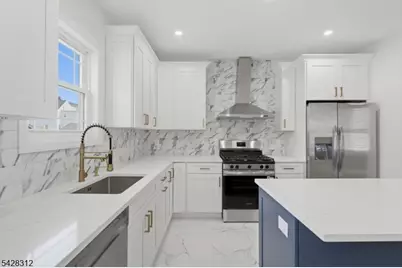153 Brookside Ave, Irvington, NJ 07111 - Photo 8