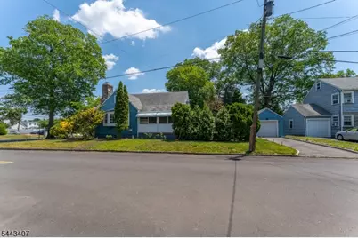 358 Galloping Hill Rd, Roselle Park, NJ 07204 - Photo 2