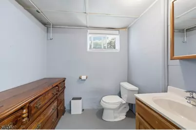 358 Galloping Hill Rd, Roselle Park, NJ 07204 - Photo 22