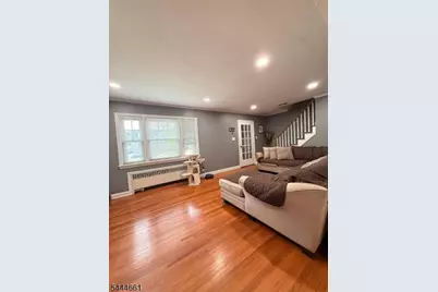 328 Newark Ave, Union Township, NJ 07083 - Photo 4