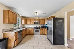 19 Willie St, Haledon, NJ 07508 - Photo 24