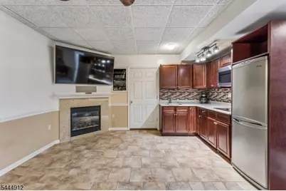 19 Willie St, Haledon, NJ 07508 - Photo 32