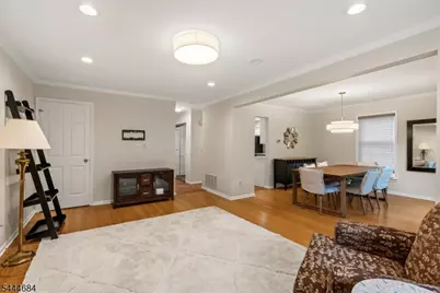 2 Countryside Dr, Bernards Township, NJ 07920 - Photo 6