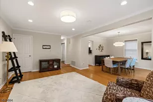 2 Countryside Dr, Bernards Township, NJ 07920 - Photo 6