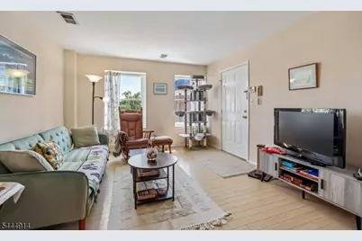 52 Pitman Ave #3I, Neptune Township, NJ 07756 - Photo 2