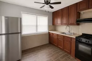 1112 Rivington St, Roselle, NJ 07203 - Photo 2