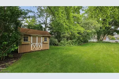 8 Cummings St, Cranford Township, NJ 07016 - Photo 44