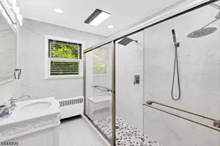 140 N Farview Ave, Paramus, NJ 07652 - Photo 14
