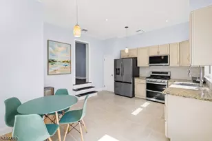 140 N Farview Ave, Paramus, NJ 07652 - Photo 8