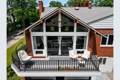 140 N Farview Ave, Paramus, NJ 07652 - Photo 24