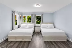 140 N Farview Ave, Paramus, NJ 07652 - Photo 10