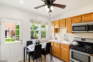 174 Orient St, Bayonne, NJ 07002 - Photo 14