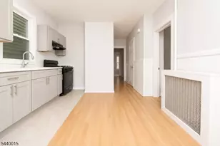 66 Isabella Ave, Newark, NJ 07106 - Photo 4
