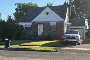 21 Crews St, Totowa, NJ 07512 - Photo 1