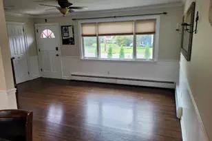 112 Sand Rd, Fairfield, NJ 07004 - Photo 4