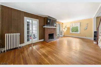 525 Page Ter, South Orange, NJ 07079 - Photo 6