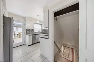 15 Spruce Pl, Denville, NJ 07834 - Photo 8