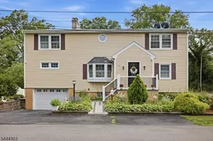 15 Spruce Pl, Denville, NJ 07834 - Photo 2