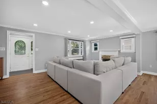 29 Laurel Ave, Livingston, NJ 07039 - Photo 4
