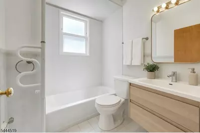 725 Prospect St, Maplewood, NJ 07040 - Photo 14