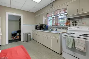 725 Prospect St, Maplewood, NJ 07040 - Photo 8