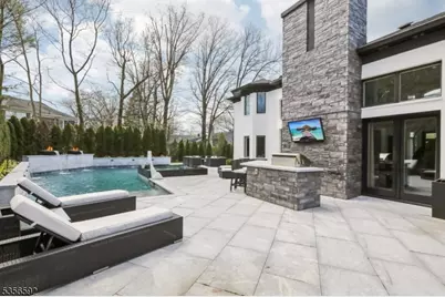 63 Roberts Rd, Englewood, NJ 07632 - Photo 38