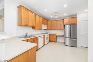 8421 Warren's Way, Wanaque, NJ 07465 - Photo 22