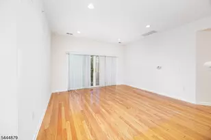 8421 Warren's Way, Wanaque, NJ 07465 - Photo 20