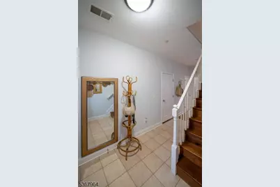 6 Sundance Way, Lopatcong Township, NJ 08865 - Photo 6