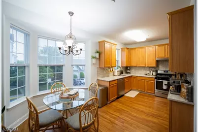 6 Sundance Way, Lopatcong Township, NJ 08865 - Photo 18