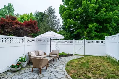 6 Sundance Way, Lopatcong Township, NJ 08865 - Photo 4