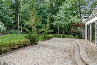62 Candlewood Dr, New Providence, NJ 07974 - Photo 20