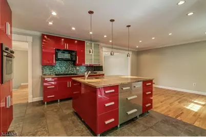 62 Candlewood Dr, New Providence, NJ 07974 - Photo 8