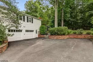 62 Candlewood Dr, New Providence, NJ 07974 - Photo 18