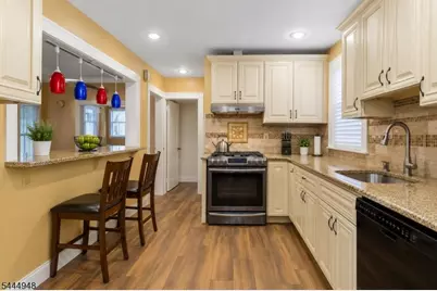 94 Palmer St, Passaic, NJ 07055 - Photo 4