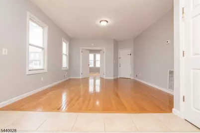 136 Dewey St, Newark, NJ 07112 - Photo 8