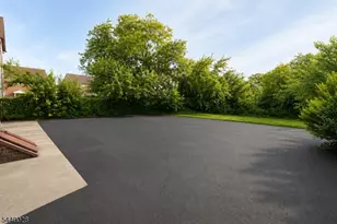 136 Dewey St, Newark, NJ 07112 - Photo 18