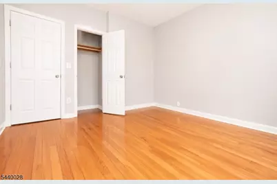 136 Dewey St, Newark, NJ 07112 - Photo 12