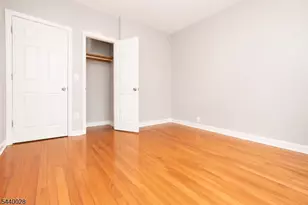 136 Dewey St, Newark, NJ 07112 - Photo 12