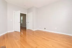 136 Dewey St, Newark, NJ 07112 - Photo 10