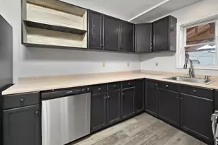 249 Mercer St, Phillipsburg, NJ 08865 - Photo 6
