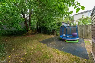 235 Pine St, Elizabeth, NJ 07206 - Photo 30