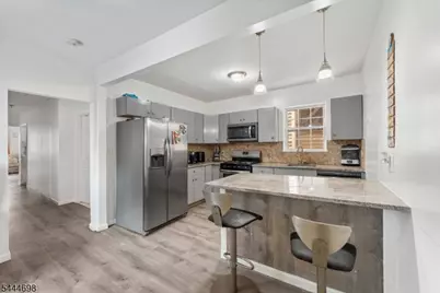 235 Pine St, Elizabeth, NJ 07206 - Photo 6