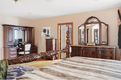 1 Wimbledon Court, Cedar Grove, NJ 07009 - Photo 34