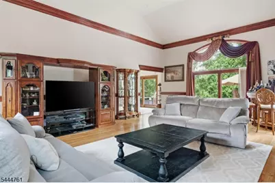 1 Wimbledon Court, Cedar Grove, NJ 07009 - Photo 28