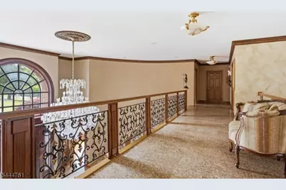 1 Wimbledon Court, Cedar Grove, NJ 07009 - Photo 32