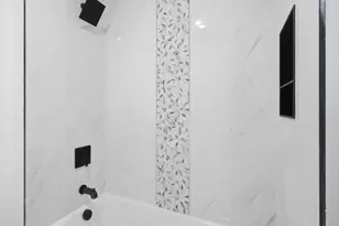 643 S 10th St, Newark, NJ 07108 - Photo 16