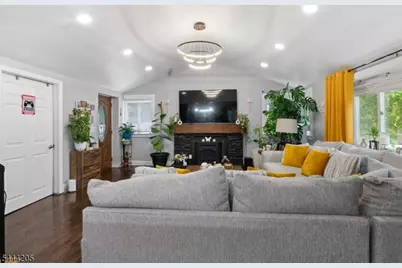 49 Hillcrest Dr, Liberty Township, NJ 07838 - Photo 8