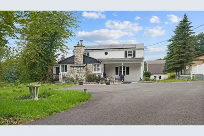 49 Hillcrest Dr, Liberty Township, NJ 07838 - Photo 2